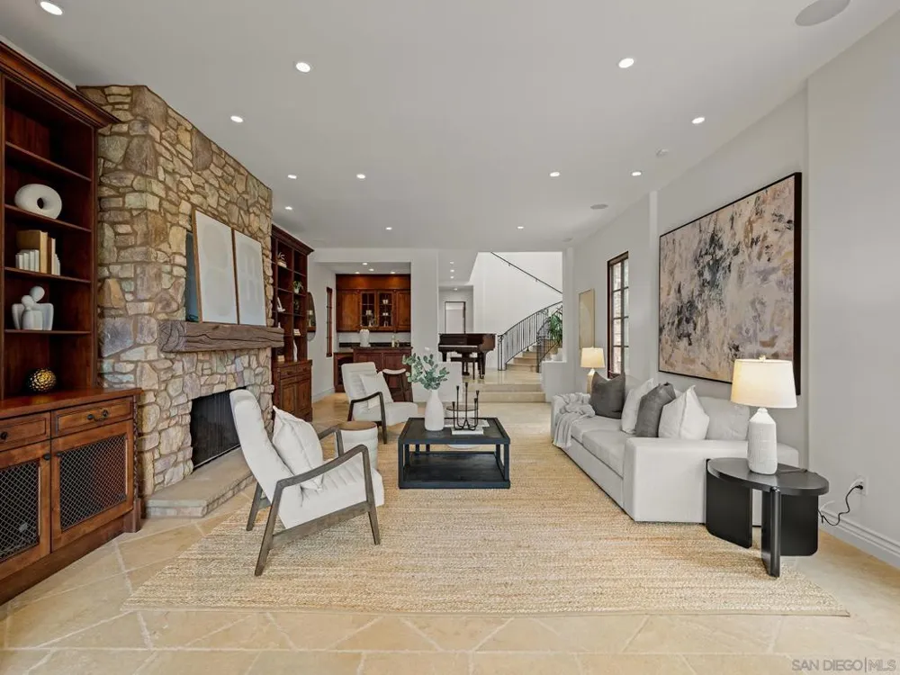 1385 Park Row La Jolla, CA 92037