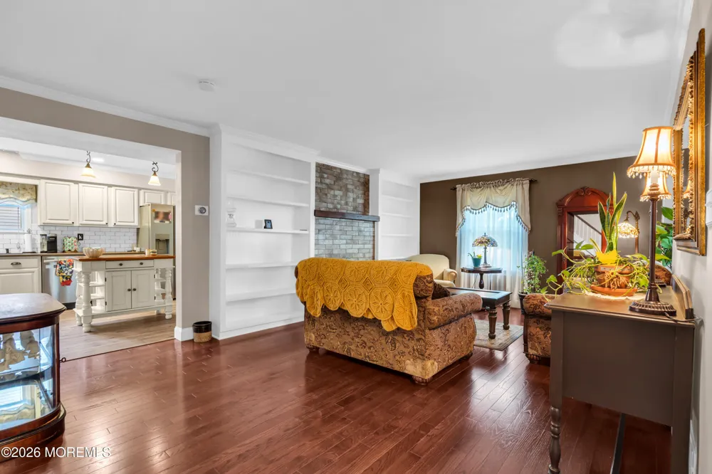 16 Hearth Court Howell, NJ 07731
