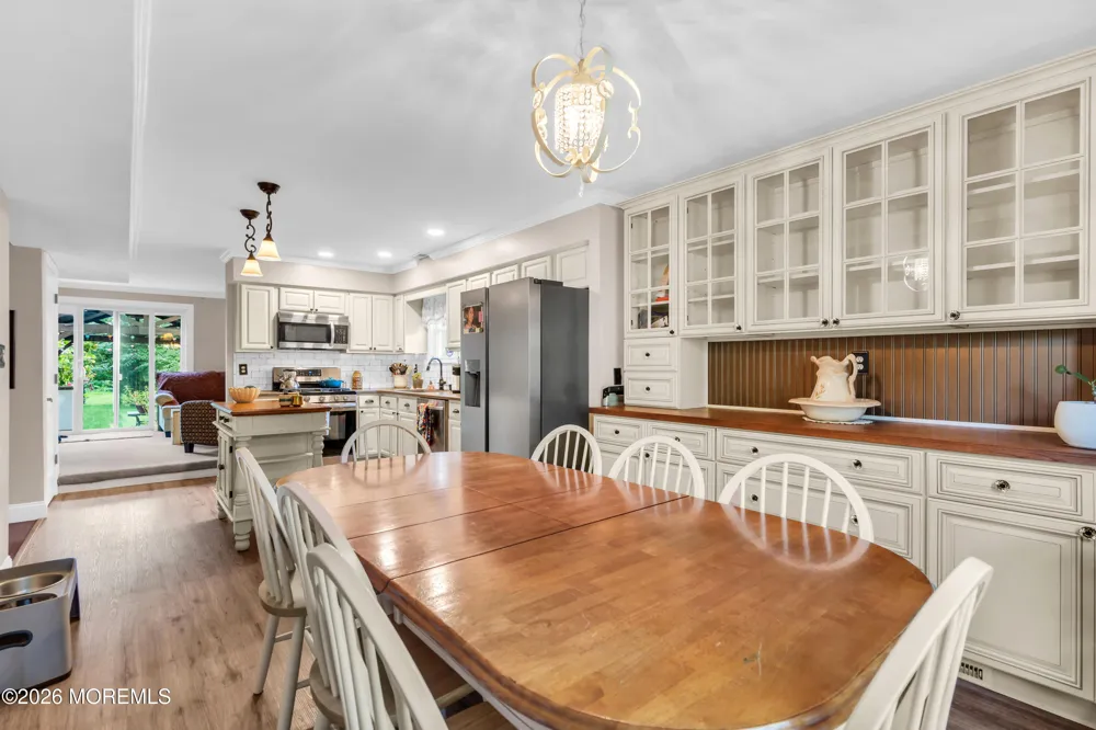 16 Hearth Court Howell, NJ 07731