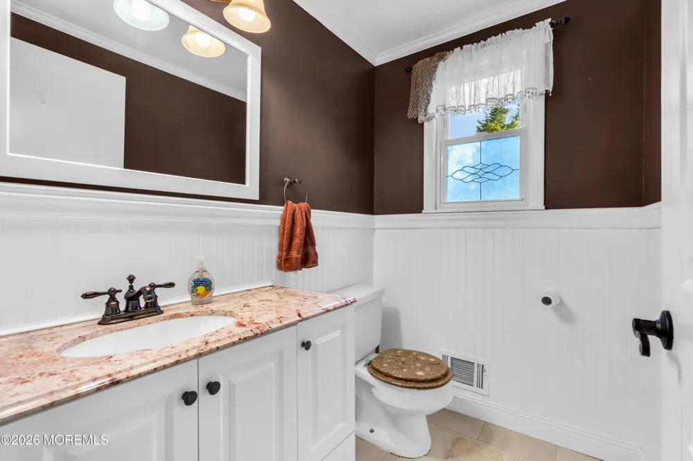 16 Hearth Court Howell, NJ 07731