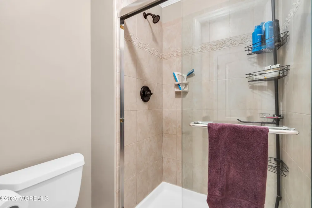 16 Hearth Court Howell, NJ 07731