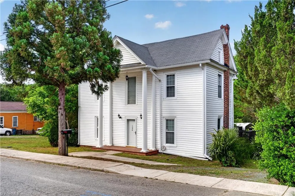 1386 Church Street Ramseur, NC 27316