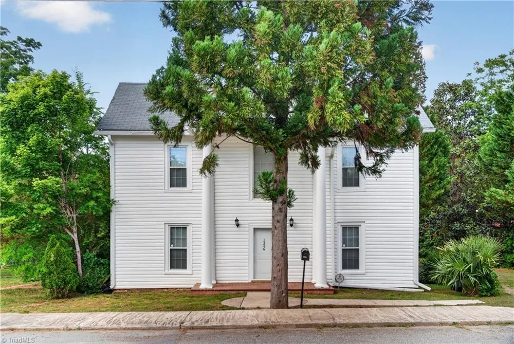 1386 Church Street Ramseur, NC 27316