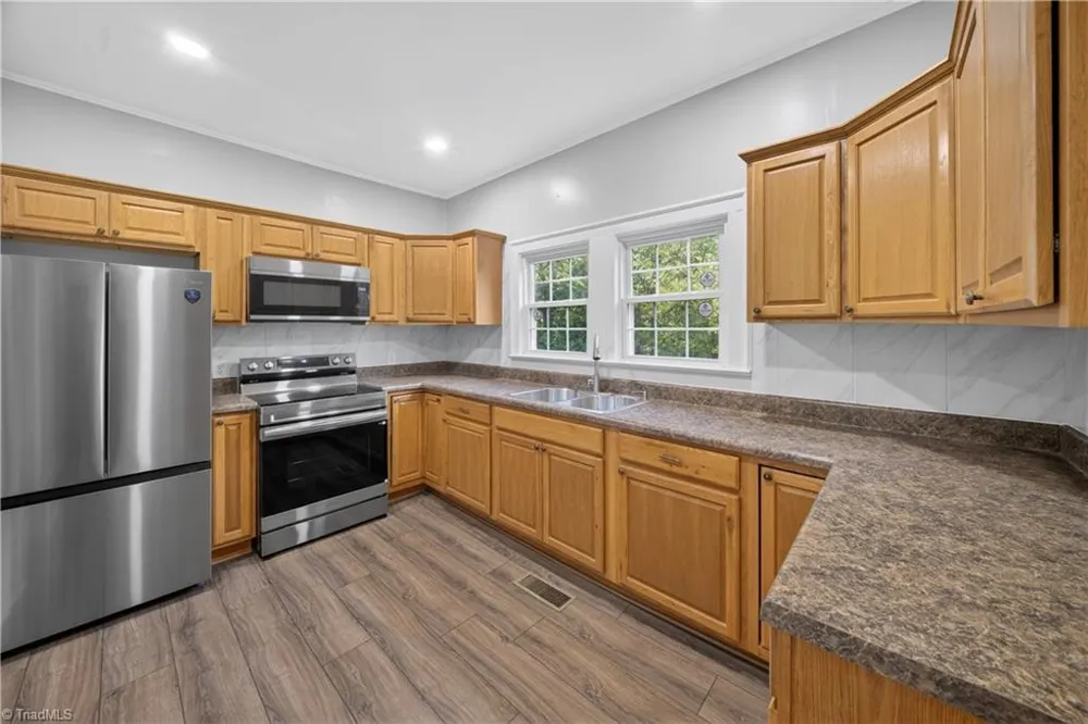 1386 Church Street Ramseur, NC 27316