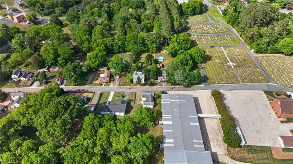 1386 Church Street Ramseur, NC 27316