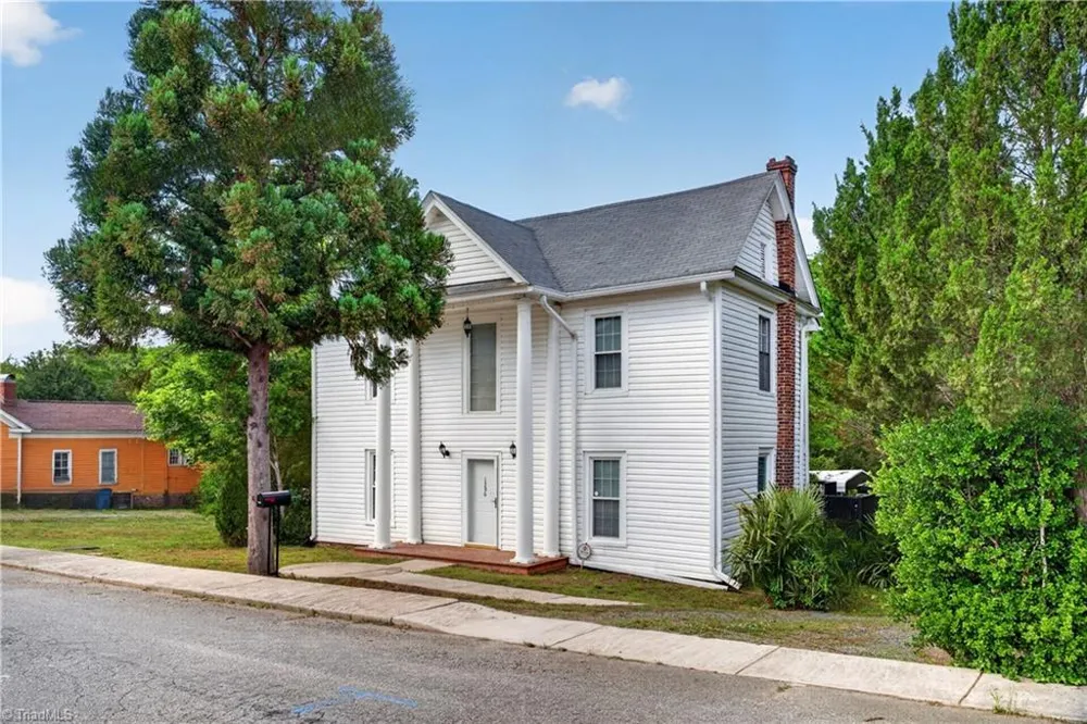 1386 Church Street Ramseur, NC 27316