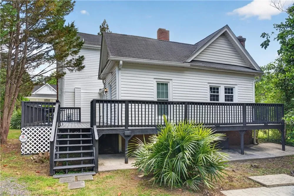 1386 Church Street Ramseur, NC 27316