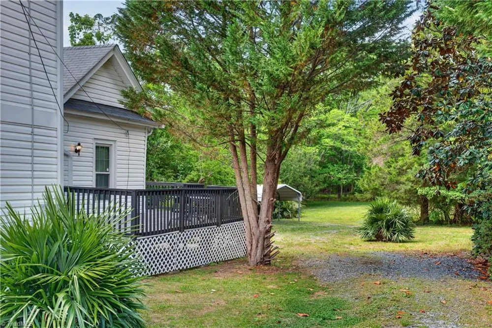 1386 Church Street Ramseur, NC 27316
