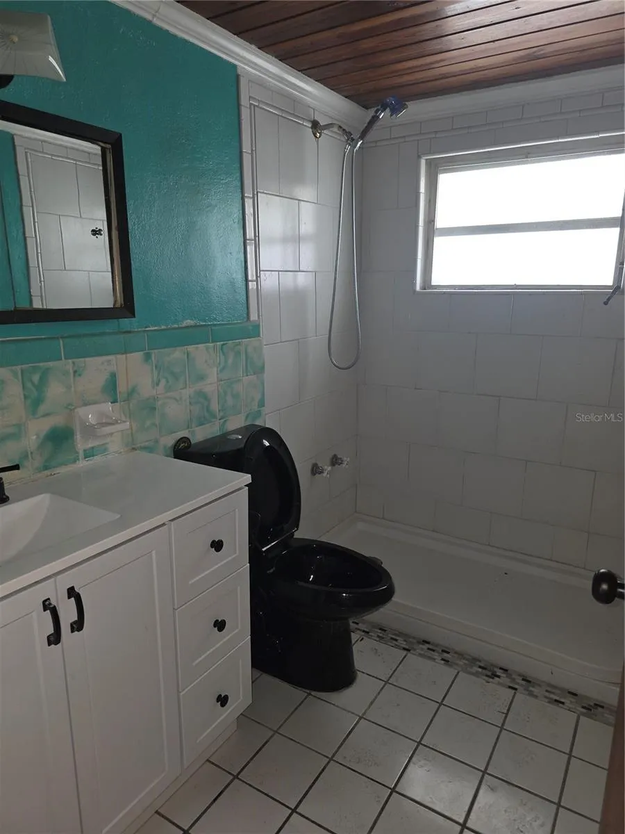 Address Not Shown Kissimmee, FL 34744
