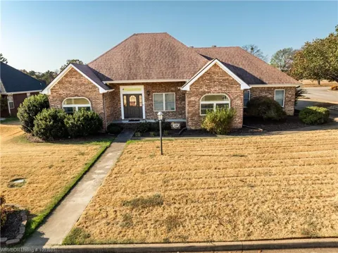 3007 Fairway Drive