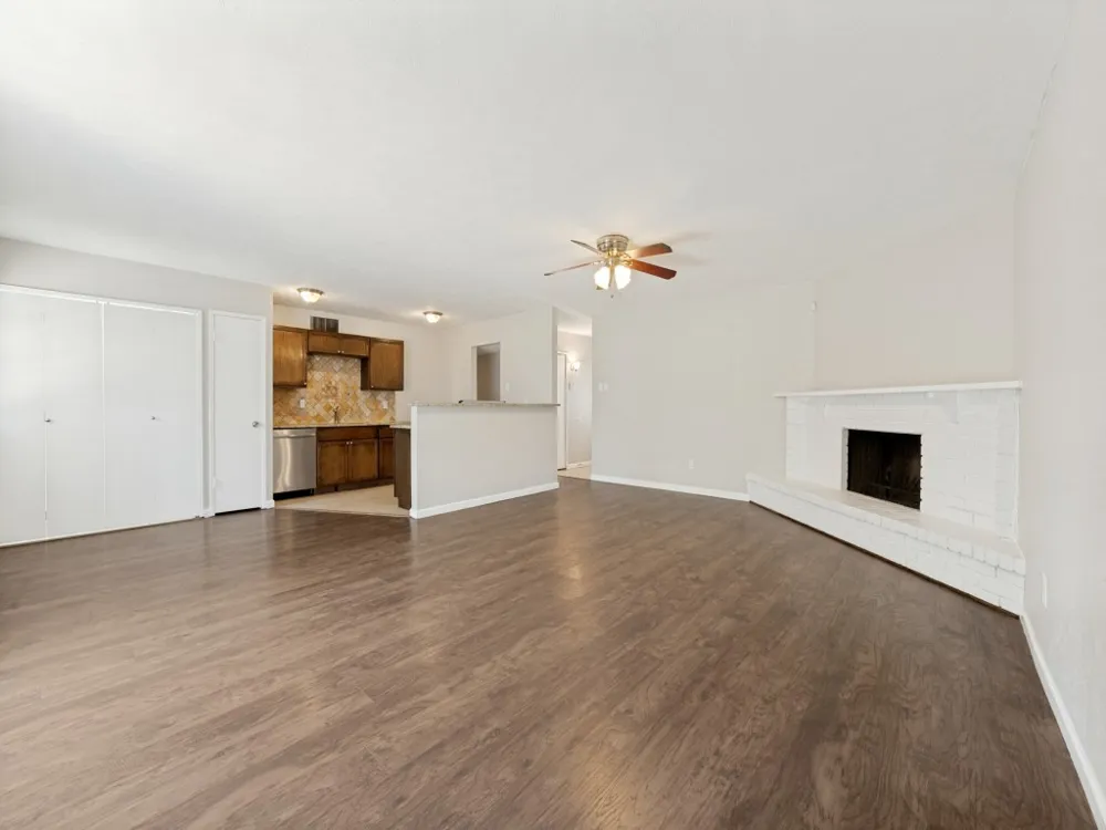 5225 Knox Drive The Colony, TX 75056