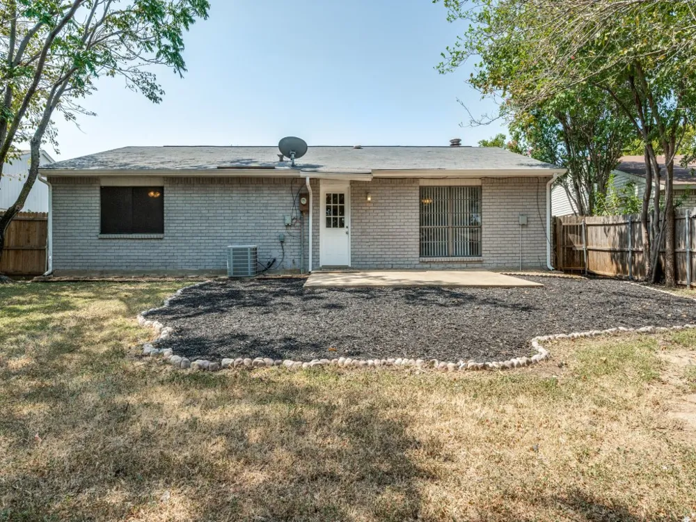 5225 Knox Drive The Colony, TX 75056