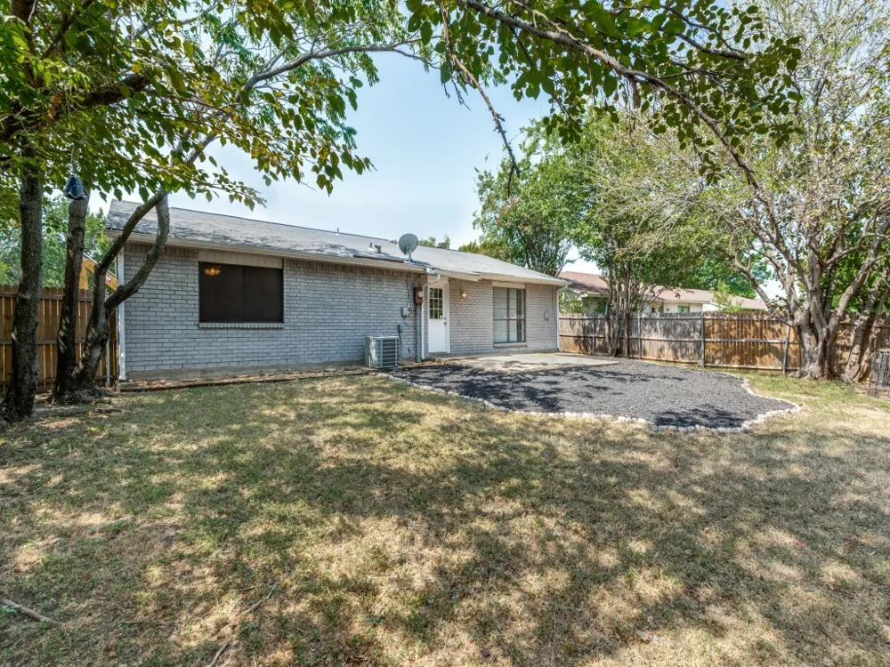 5225 Knox Drive The Colony, TX 75056