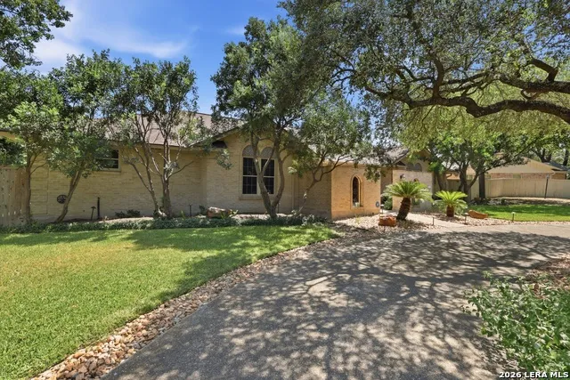 102 IRONGATE RD San Antonio, TX 78213