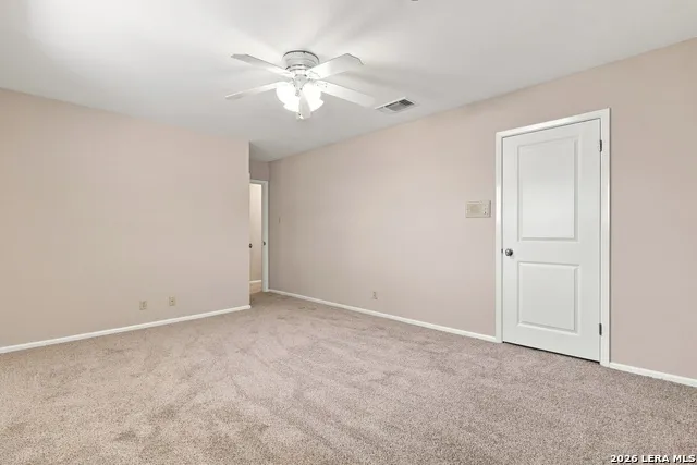 102 IRONGATE RD San Antonio, TX 78213