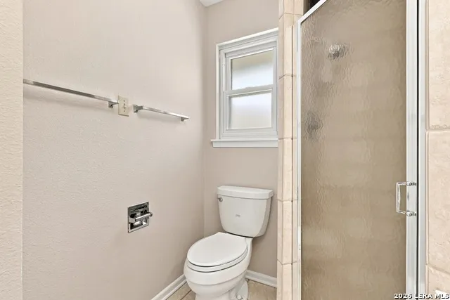 102 IRONGATE RD San Antonio, TX 78213