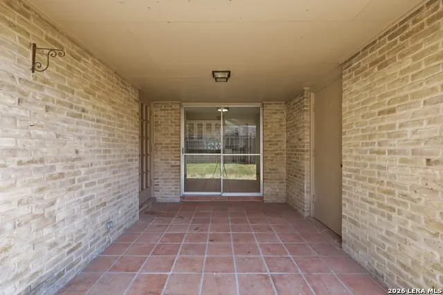 102 IRONGATE RD San Antonio, TX 78213