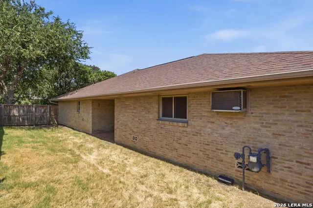 102 IRONGATE RD San Antonio, TX 78213