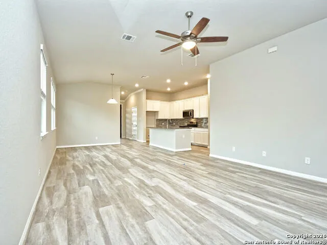 10019 Briceway Gap San Antonio, TX 78254