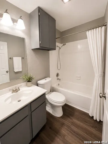 6302 WADDESDON WOOD San Antonio, TX 78233
