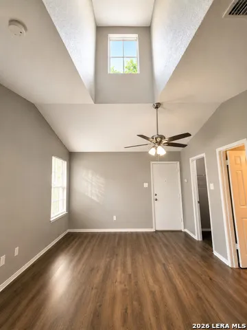 6302 WADDESDON WOOD San Antonio, TX 78233