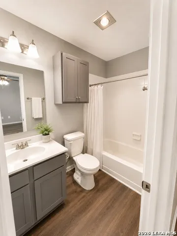 6302 WADDESDON WOOD San Antonio, TX 78233