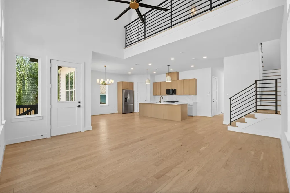 1103 E 37th Street Houston, TX 77022