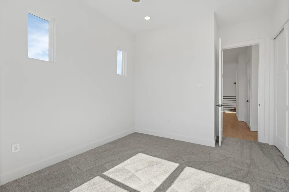 1103 E 37th Street Houston, TX 77022
