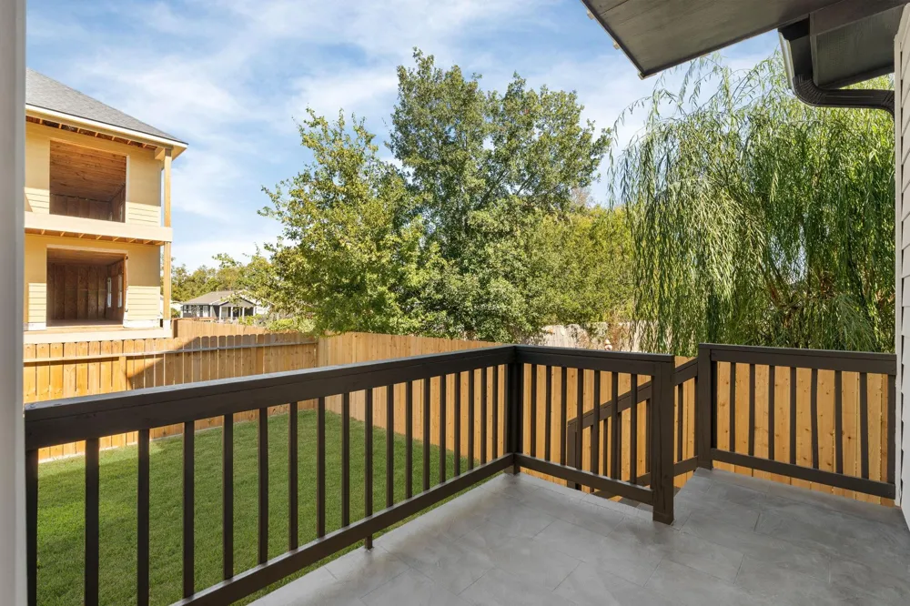 1103 E 37th Street Houston, TX 77022
