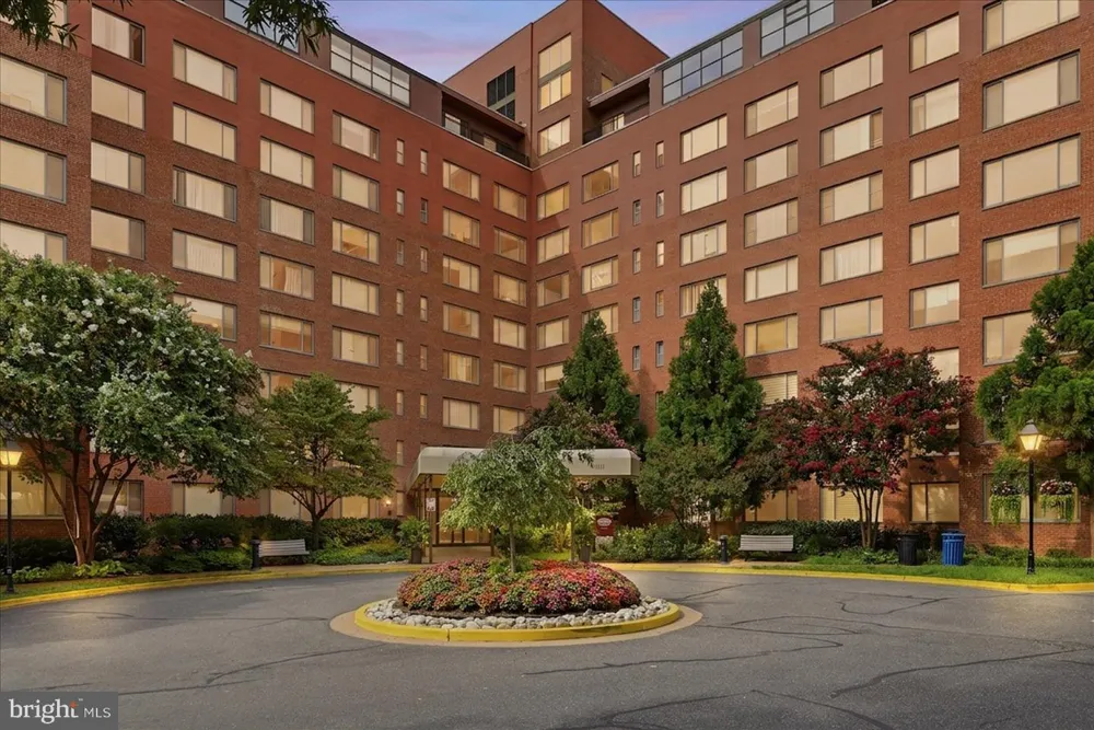 1111 ARLINGTON BOULEVARD #1003 Arlington, VA 22209