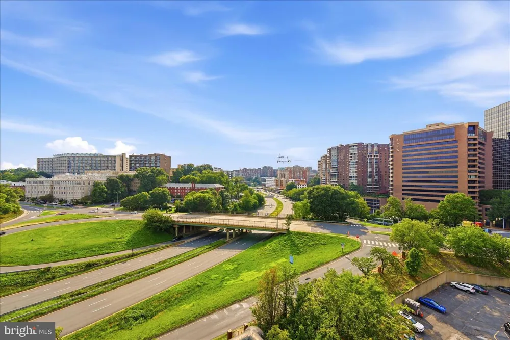 1111 ARLINGTON BOULEVARD #1003 Arlington, VA 22209