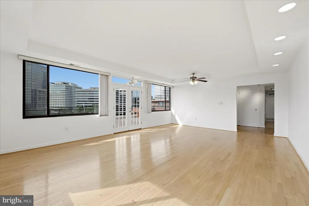 1111 ARLINGTON BOULEVARD #1003 Arlington, VA 22209