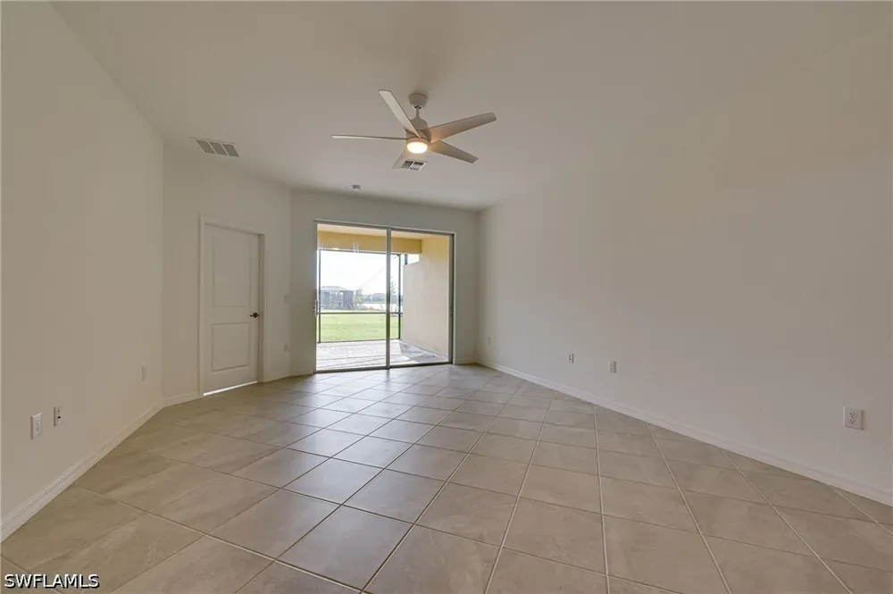 Vine Avenue Naples, FL 34120