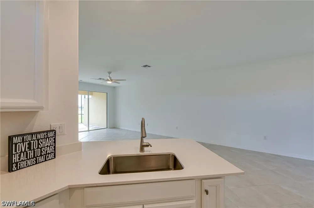 Vine Avenue Naples, FL 34120
