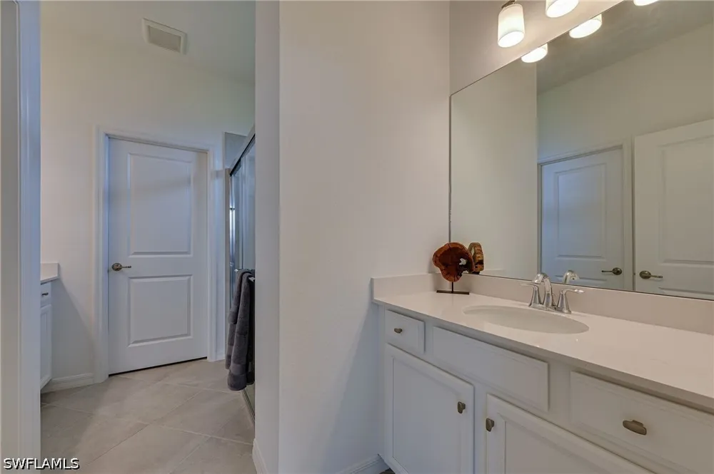 Vine Avenue Naples, FL 34120