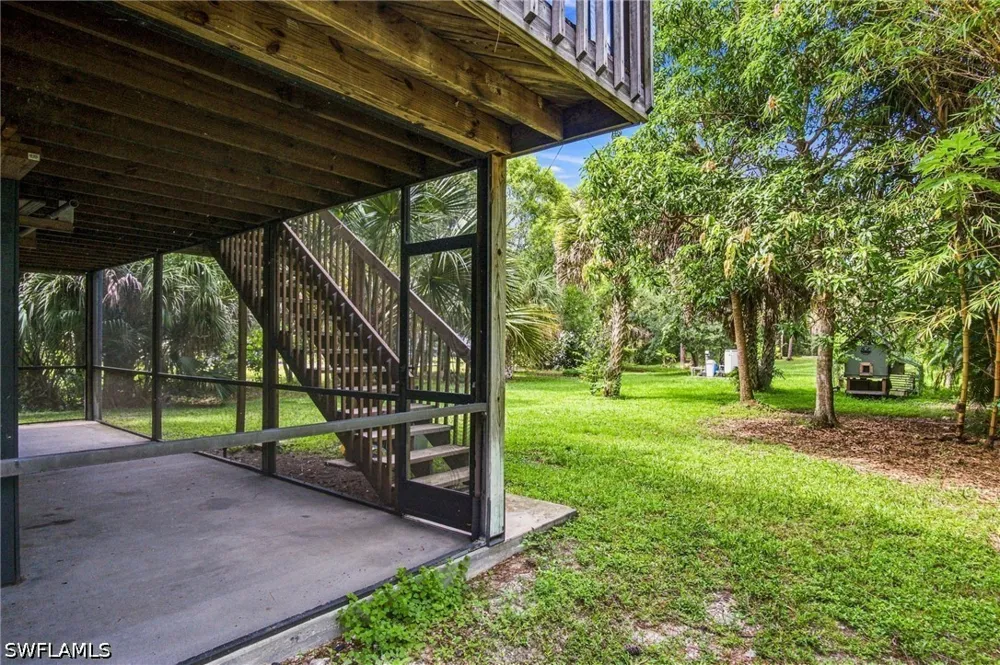 Hickory Wood Drive Naples, FL 34119