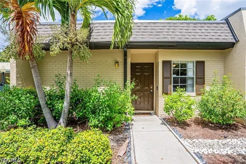 S Pointe Boulevard #327