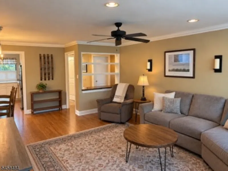 43 Sandra Circle #3 Unit 3 Westfield Town, NJ 07090