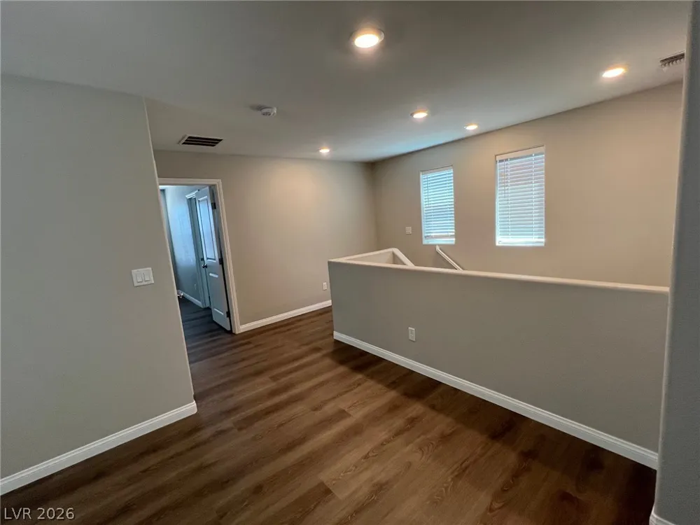 8532 Taizi Avenue Las Vegas, NV 89147