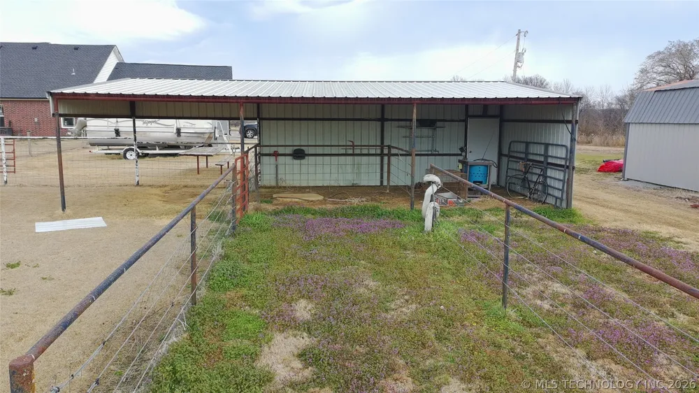2071 E 53rd S Muskogee, OK 74403
