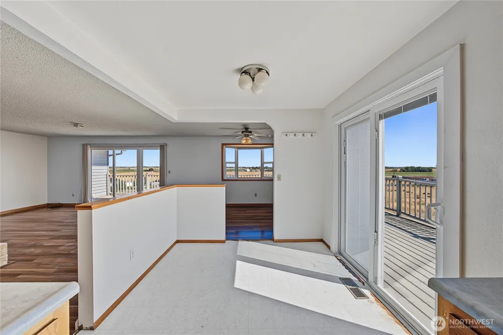 4874 NE Road 3 Moses Lake, WA 98837