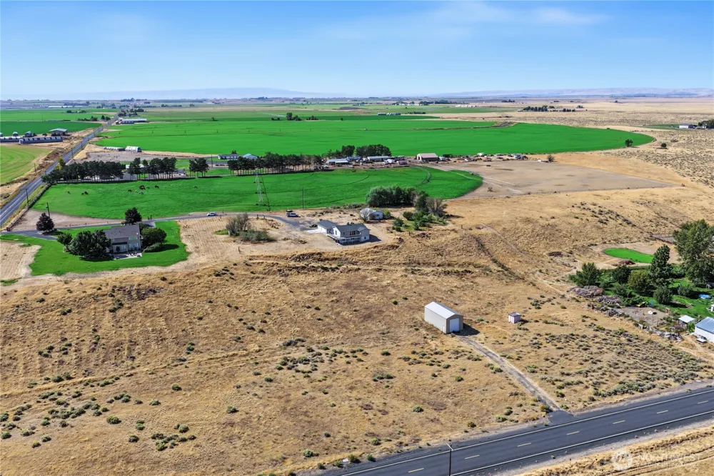 4874 NE Road 3 Moses Lake, WA 98837