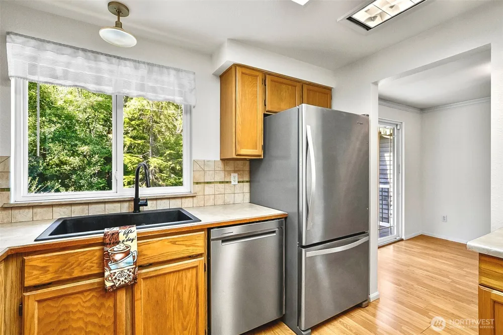 1520 51st Place SW Everett, WA 98203