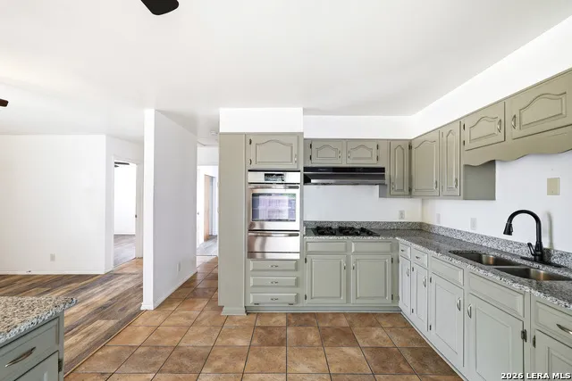 3602 Van Dyke Drive San Antonio, TX 78218