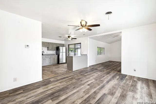 3602 Van Dyke Drive San Antonio, TX 78218