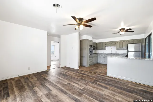 3602 Van Dyke Drive San Antonio, TX 78218