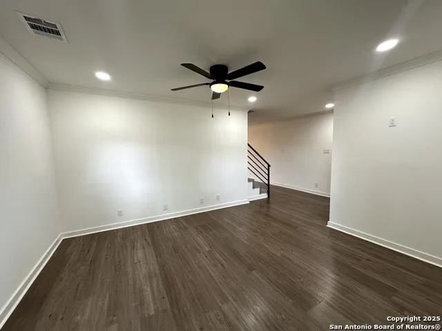 2718 OLD FIELD DR Unit 804 San Antonio, TX 78247