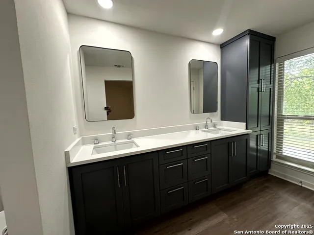 2718 OLD FIELD DR Unit 804 San Antonio, TX 78247