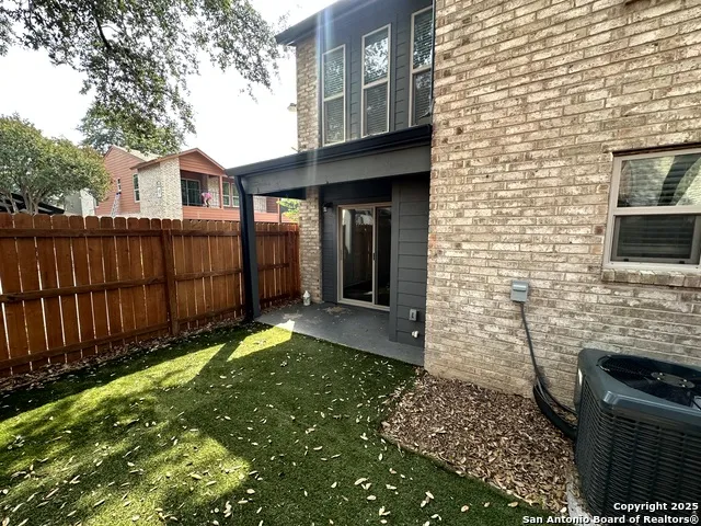 2718 OLD FIELD DR Unit 804 San Antonio, TX 78247
