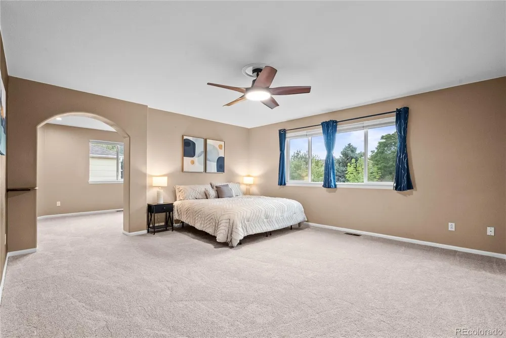 5136 Weeping Willow Circle Highlands Ranch, CO 80130
